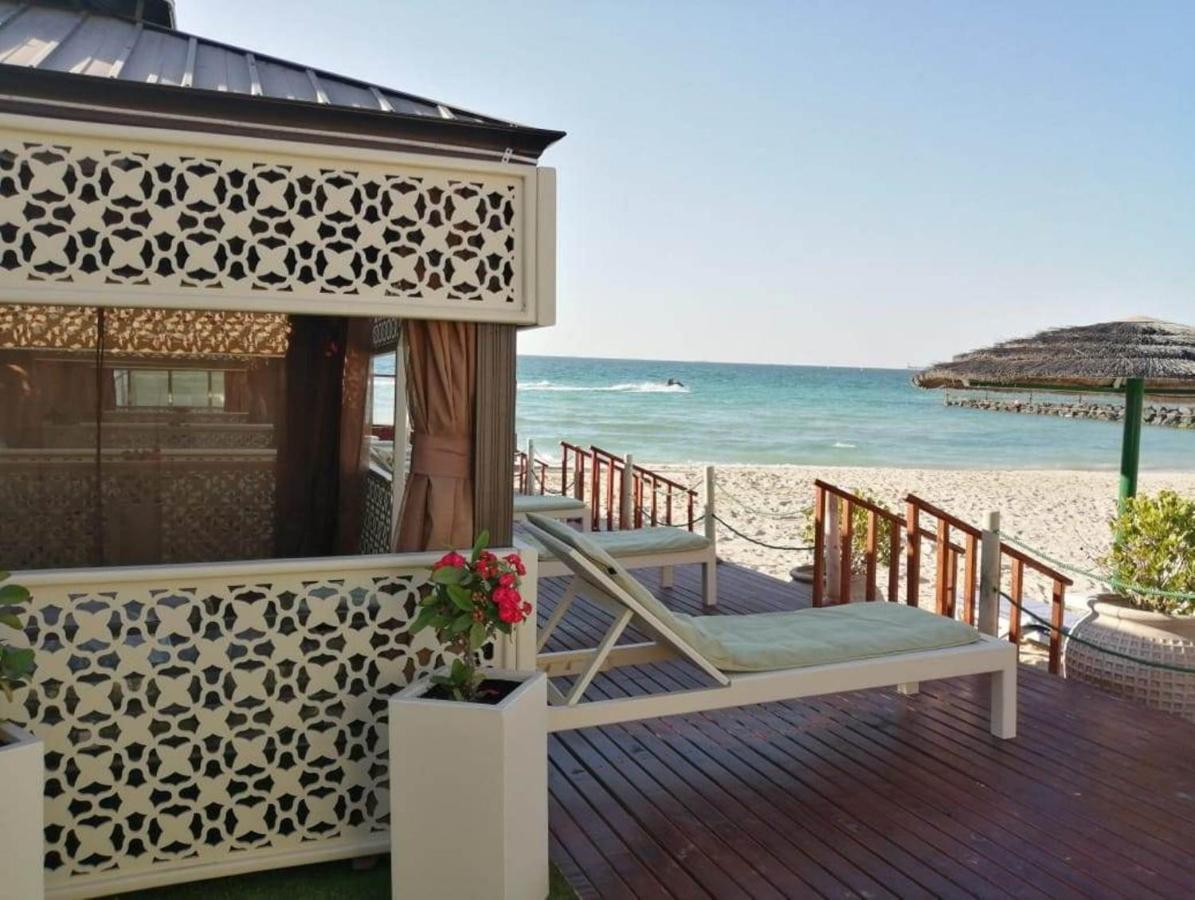 Sahara Beach Resort&Spa Schardscha Exterior foto Beach at the Kempinski