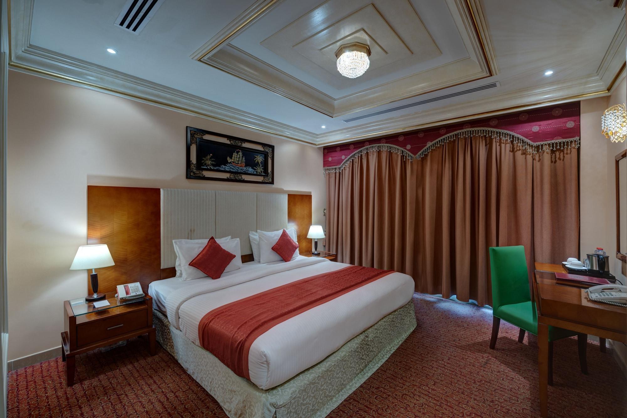 Sahara Beach Resort&Spa Schardscha Exterior foto A bedroom at the hotel
